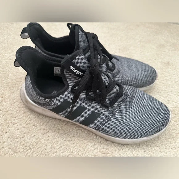 Adidas Womens Qt Racer Workout Casual Running Shoes Gray 8.5 - Picture 5 of 8